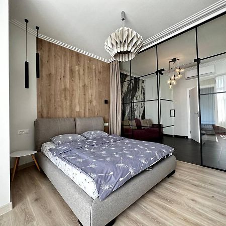 Sea Symphony 3-Bedrooms Lux Apartment Odessa Eksteriør billede