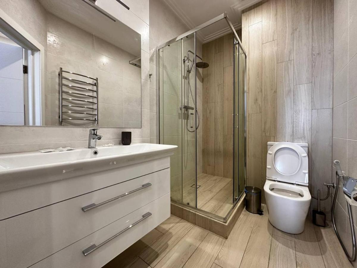 Sea Symphony 3-Bedrooms Lux Apartment Odessa Eksteriør billede